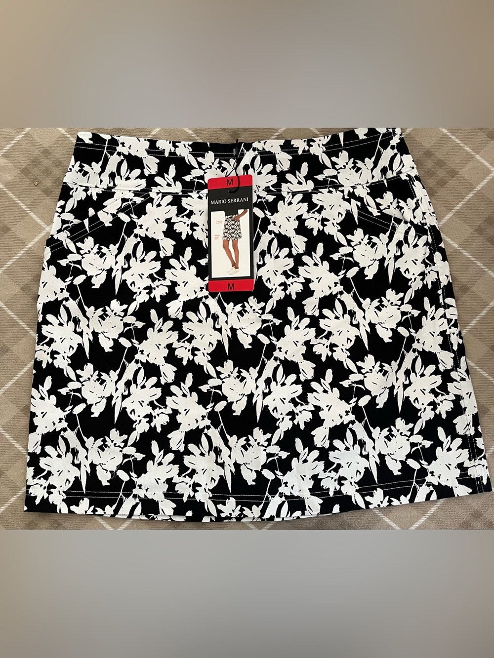 Mario Serrani Black and White Floral Mini Skirt